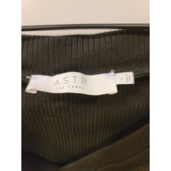 ASTR Black Ribbed Bodysuit - Picture 4 of 6